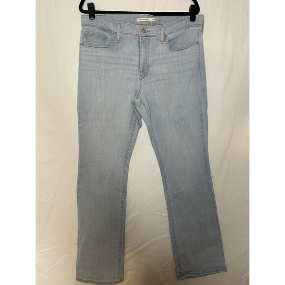 Levis 315 Shaping Bootcut Jeans Size 33 (Act 35X31) Stretch Mid-Rise - Picture 1 of 8